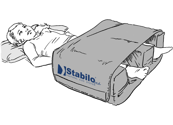 Anwendung StabiloBed Beinabduktionskissen für Kinder