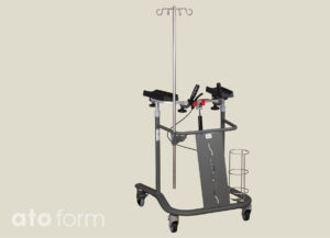 Gehwagen Walker mit Handbremse und Aufnahme für Infusionsständer
