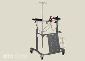 Gehwagen Walker Maxi mit Handbremse und Aufnahme für Infusionsständer